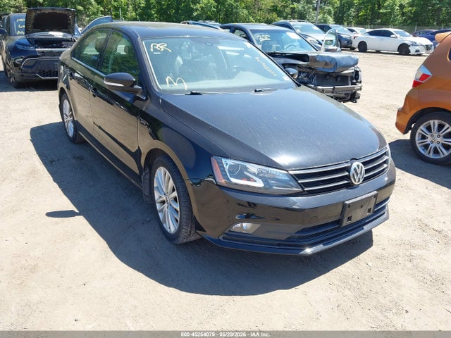 Salvage Volkswagen Jetta Image