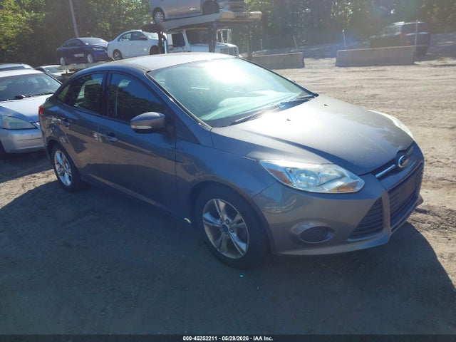 Salvage Ford Focus Image