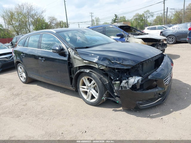 Salvage Volvo V60 Image