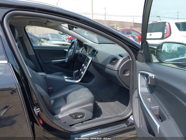 Volvo V60 T5 Premier