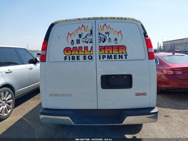 GMC Savana Work Van