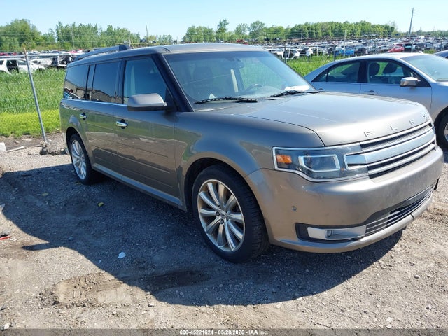 Salvage Ford Flex Image