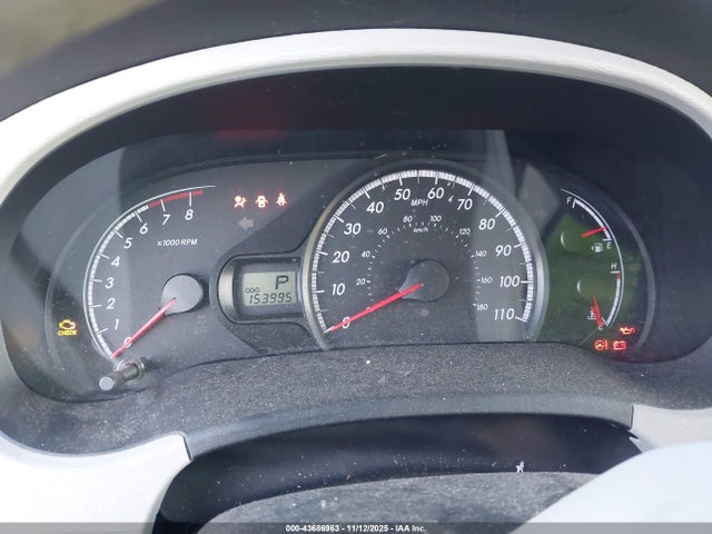 Toyota Sienna Le V6