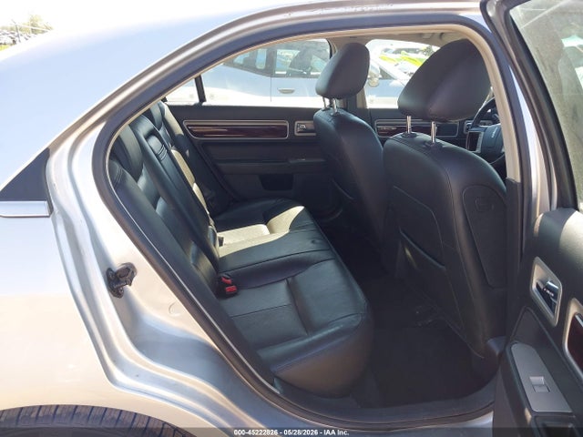 Lincoln MKZ