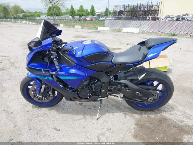 Yamaha Yzfr1