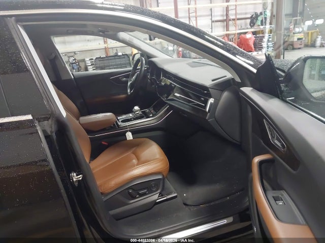 Audi Q8 Premium Plus 55 Tfsi Quattro Tiptronic