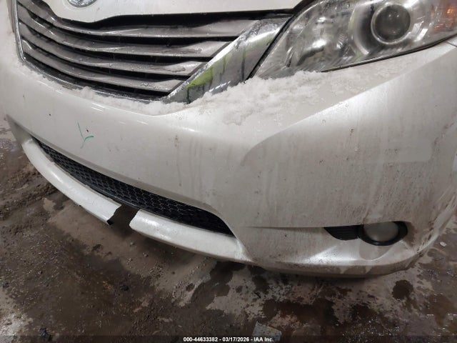 Toyota Sienna Xle 8 Passenger
