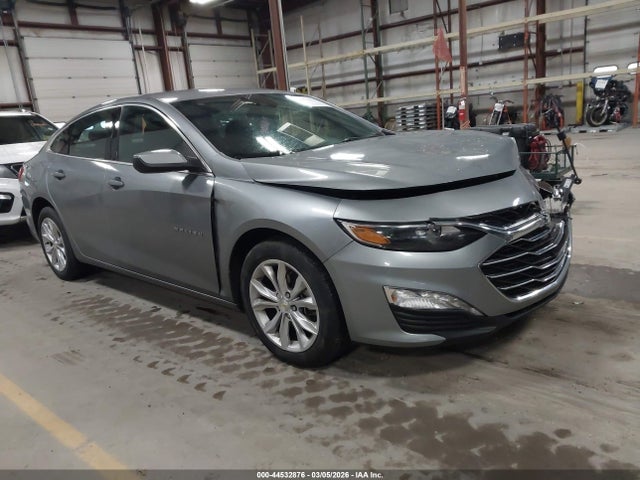 Salvage Chevrolet Malibu Image