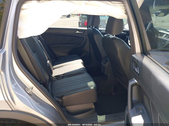 Volkswagen Tiguan 2.0t Se R-line Black