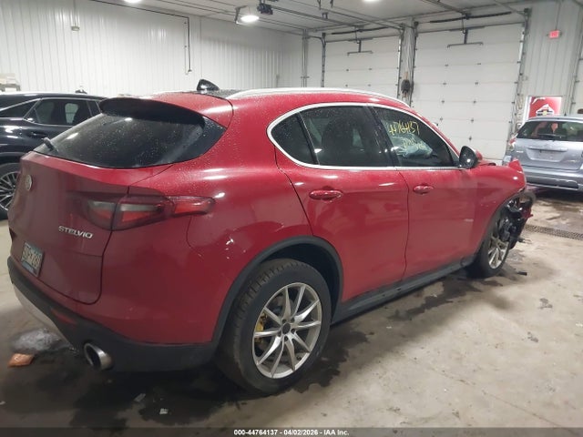 Alfa Romeo Stelvio Ti Lusso Awd