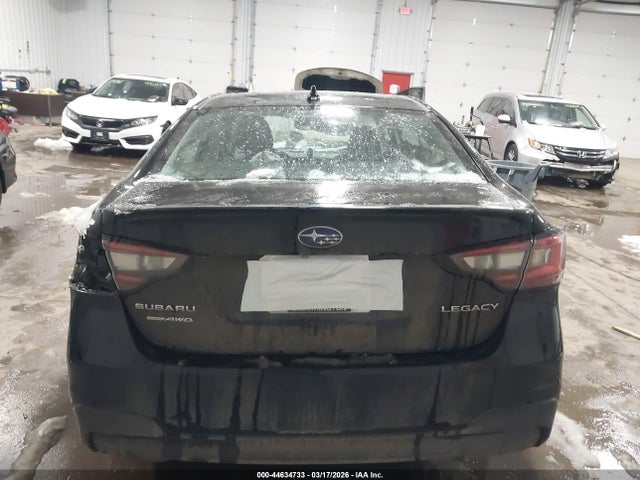 Subaru Legacy Premium
