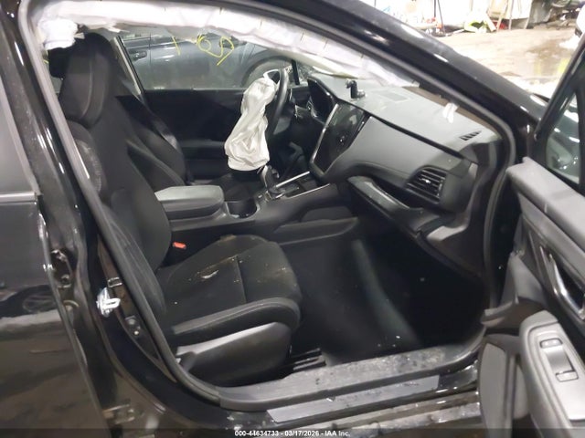 Subaru Legacy Premium