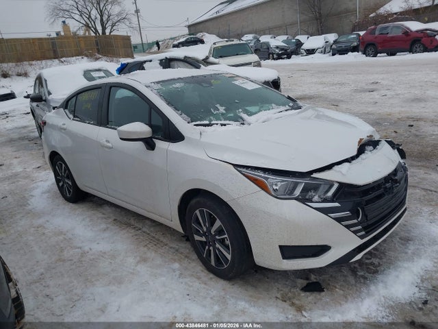 Salvage Nissan Versa Image