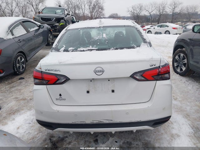 Nissan Versa 1.6 Sv