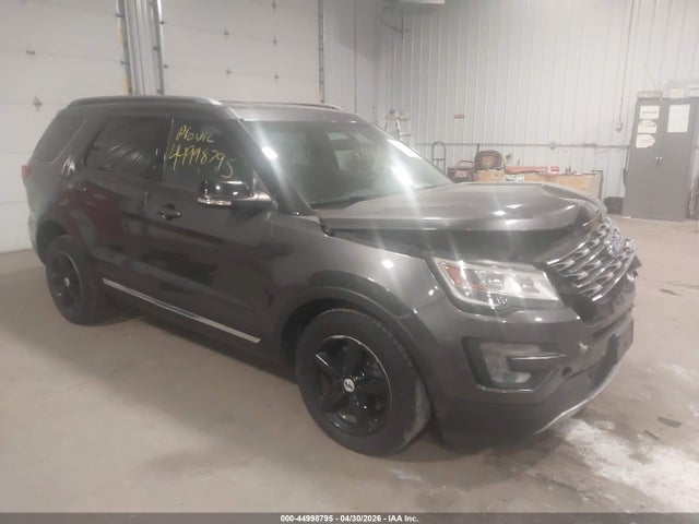 Salvage Ford Explorer Image