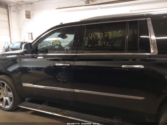 Cadillac Escalade Premium