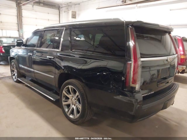 Cadillac Escalade Premium