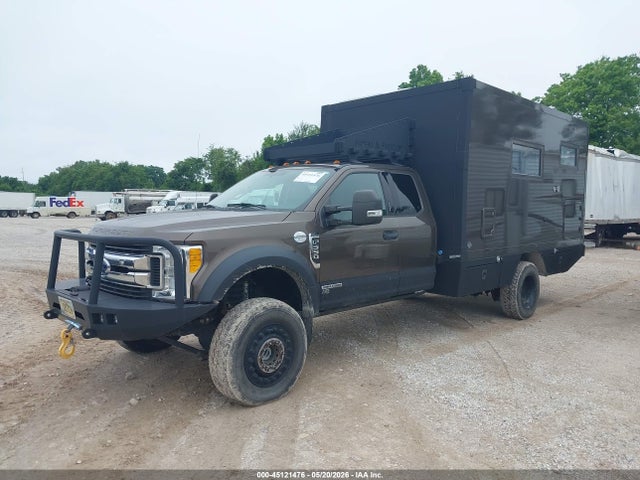 Ford F-550 Xlt