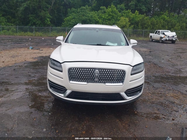 Lincoln Nautilus Select