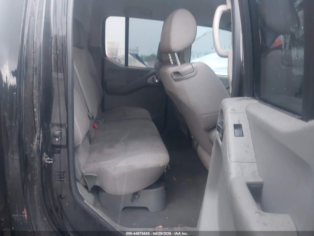 Nissan Frontier Le