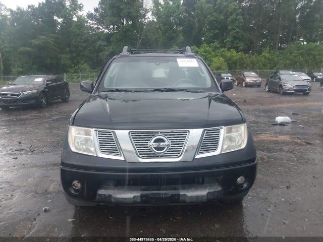 Nissan Frontier Le