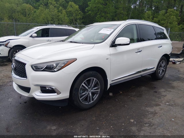 INFINITI Qx Luxe