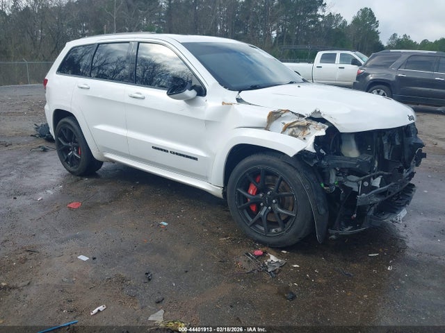 Salvage Jeep Grand Cherokee Image