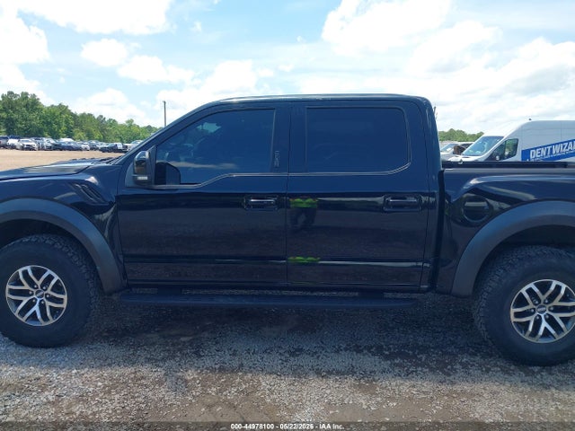 Ford F-150 Raptor