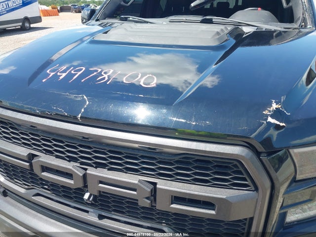 Ford F-150 Raptor