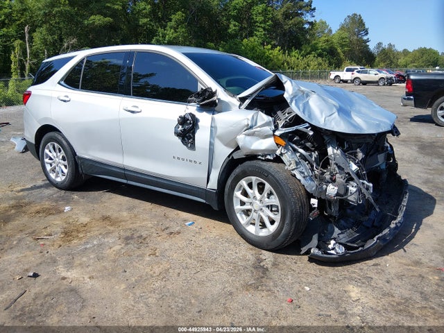 Salvage Chevrolet Equinox Image