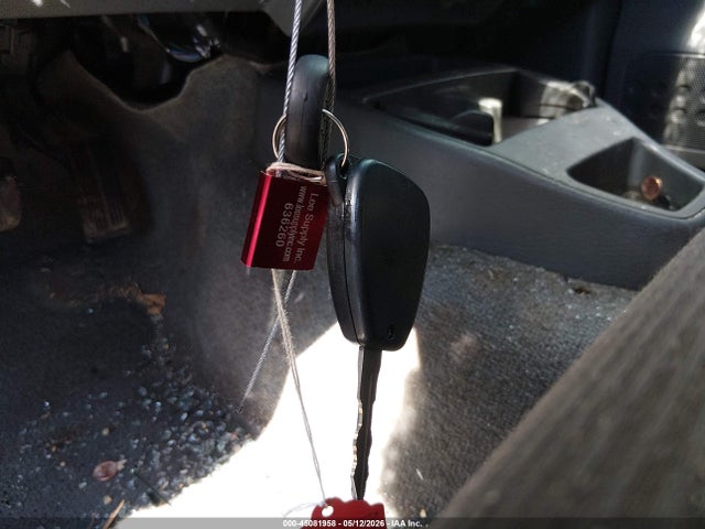 Mitsubishi Raider Ls
