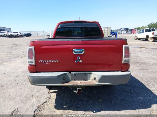 Mitsubishi Raider Ls