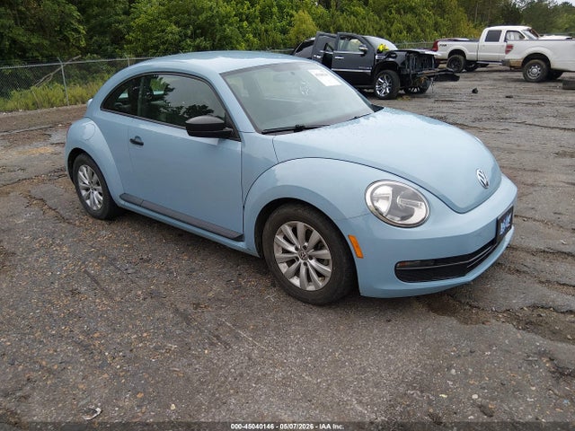 Salvage Volkswagen Beetle Image