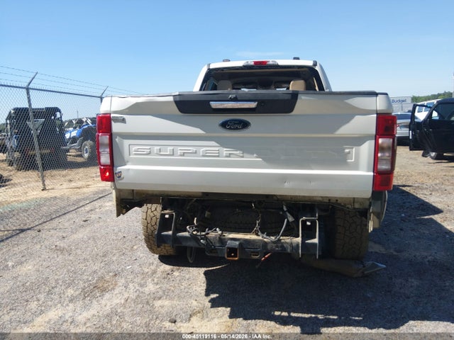 Ford F-250 Lariat