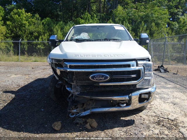 Ford F-250 Lariat