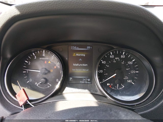 Nissan Rogue S