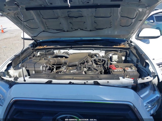 Toyota Tacoma Sr5