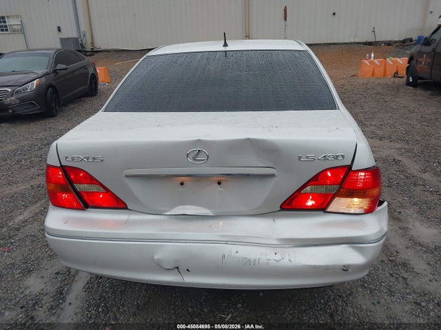 Lexus LS
