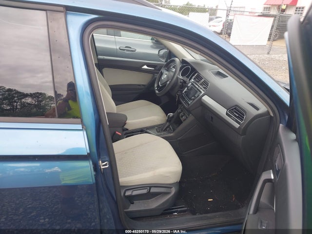 Volkswagen Tiguan 2.0t S
