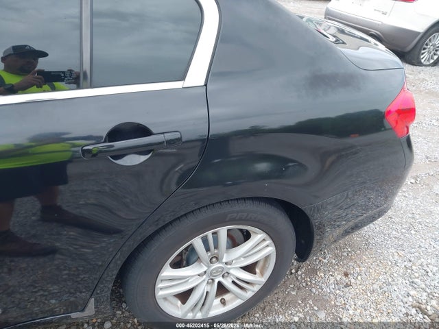 INFINITI G25
