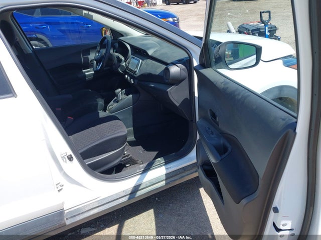 Nissan Kicks S Xtronic Cvt