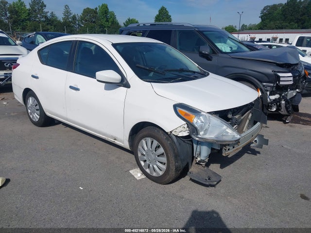 Salvage Nissan Versa Image