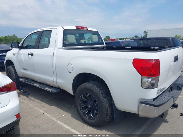 Toyota Tundra Base 5.7l V8