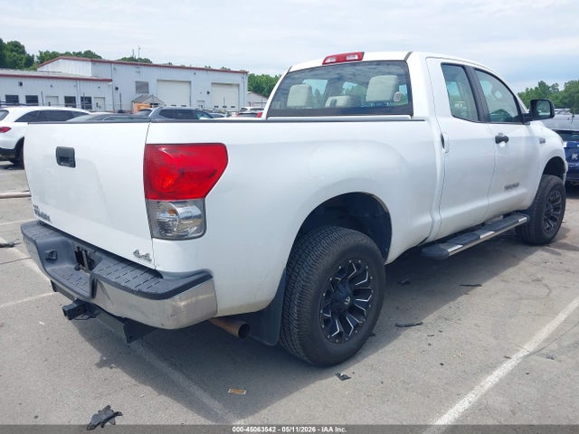 Toyota Tundra Base 5.7l V8
