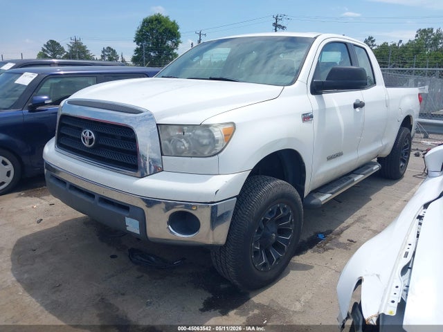 Toyota Tundra Base 5.7l V8