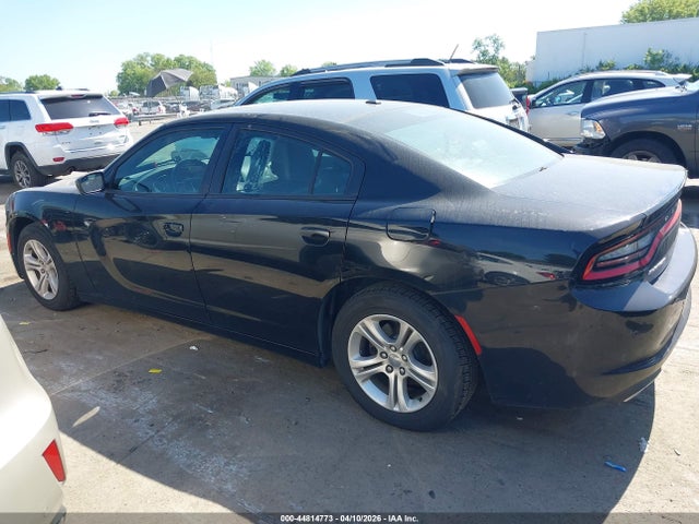 Dodge Charger Sxt Rwd