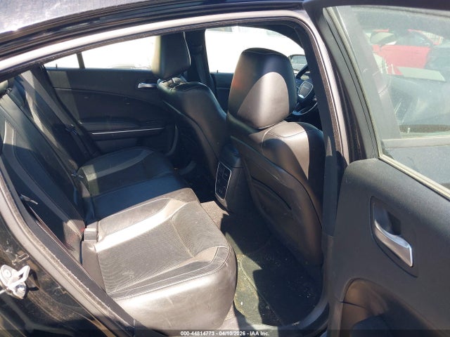 Dodge Charger Sxt Rwd