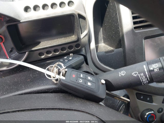 Chevrolet Sonic Lt Auto