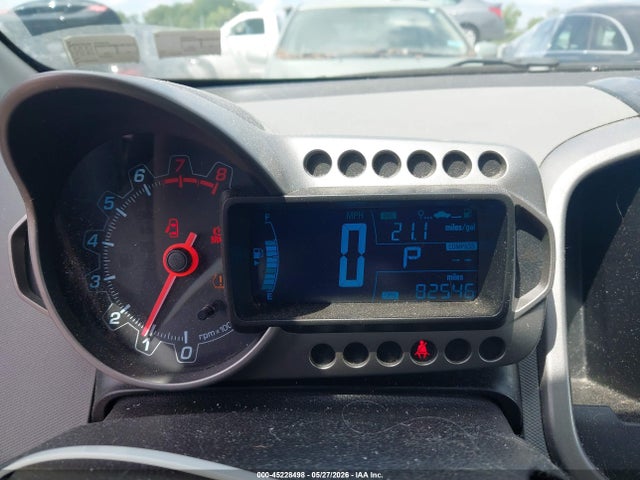 Chevrolet Sonic Lt Auto