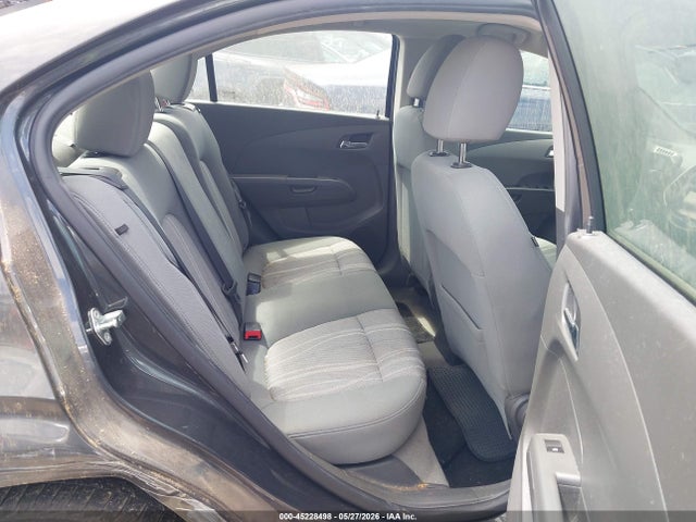 Chevrolet Sonic Lt Auto